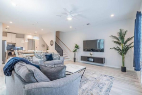 Luxury Home Near Downtown, NRG, Galleria & Medical Center
